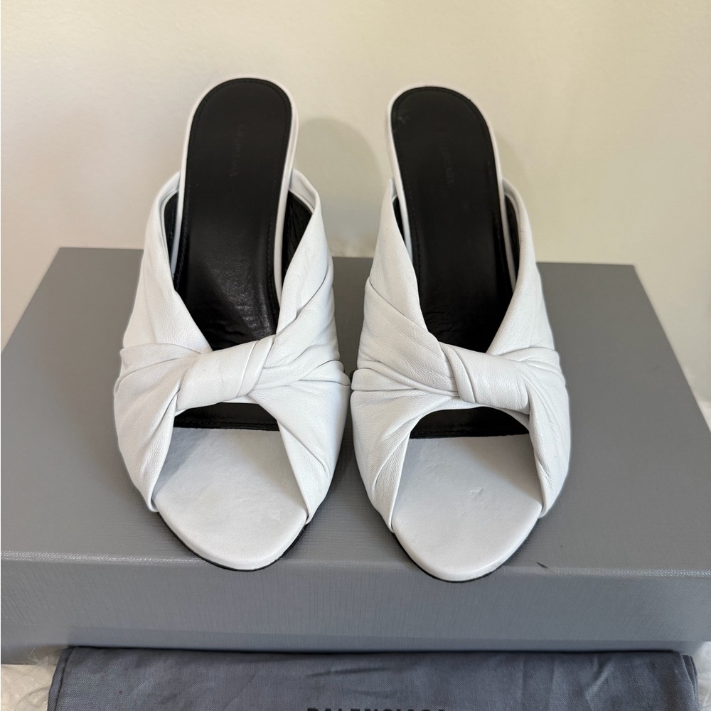 BALENCIAGA DRAPY SANDALS - Picture 3 of 8